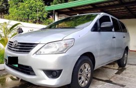 Selling Toyota Innova 2014 at 60000 km in Angeles