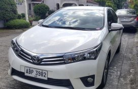 Sell 2nd Hand 2015 Toyota Corolla Altis Automatic Gasoline at 17000 km in Parañaque
