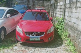 Selling 2nd Hand Volvo C30 2013 in Cainta