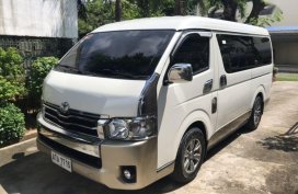 2nd Hand Toyota Hiace 2015 for sale in Marilao