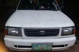 Sell 2nd Hand 2001 Toyota Revo Manual Diesel at 130000 km in Marikina