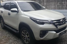 Selling 2nd Hand Toyota Fortuner 2018 Automatic Diesel at 4000 km in Malabon