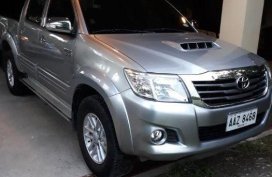 Sell 2nd Hand 2015 Toyota Hilux at 80000 km in Dumaguete