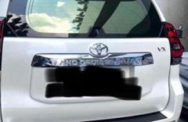 Sell 2nd Hand 2011 Toyota Land Cruiser Prado Manual Diesel at 70000 km in Pasig