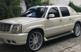 Cadillac Escalade 2004 Automatic Gasoline for sale in Quezon City