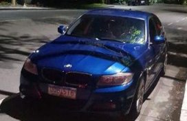 Selling 2nd Hand Bmw 320D 2012 in Makati