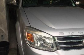 Selling 2nd Hand Ford Everest 2013 at 60000 km in Taguig