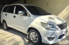 Selling 2nd Hand Toyota Innova 2015 Manual Diesel at 90000 km in Quezon City