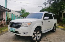 White Ford Everest 2010 at 89000 km for sale 