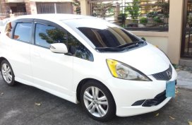 Sell White 2010 Honda Jazz Automatic in Manila 
