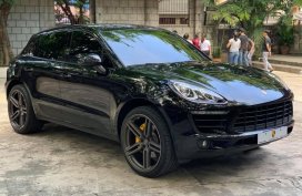 Sell Black 2018 Porsche Macan in Manila