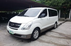 Selling Hyundai Starex 2010 in Quezon City