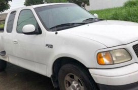 White 2000 Ford F-150 for sale in Manila