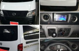 Selling 2017 Nissan Nv350 Urvan Van for sale in Tarlac City