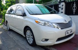 2014 Toyota Sienna for sale in Makati