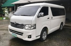 Selling White Toyota Hiace 2012 Automatic Diesel 