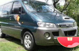 Selling Green Hyundai Starex 2002 Automatic Diesel 