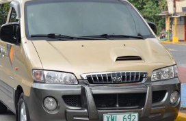 2nd Hand 2004 Hyundai Starex for sale