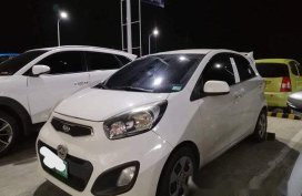 Selling White Kia Picanto 2012 Manual Gasoline 