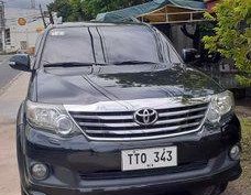 Black Toyota Fortuner 2012 for sale in Santa Cruz