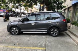 Grey Honda BR-V 2017 at 45000 km for sale 