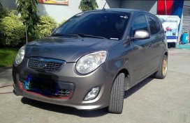 Grey Kia Picanto 2010 Hatchback at 86000 km for sale