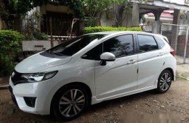 Sell White 2015 Honda Jazz at 23000 km 