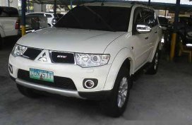 Selling White Mitsubishi Montero Sport 2013 Automatic Diesel 