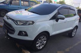 Sell White 2016 Ford Ecosport at 45000 km 