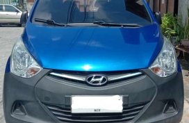 Selling Blue Hyundai Eon 2014 at 55000 km 