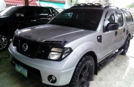 Selling Silver Nissan Frontier Navara 2008 at 80000 km 