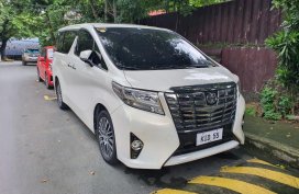 2015 Toyota Alphard for sale in Quezon City 