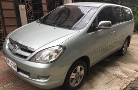 Selling 2nd Hand Toyota Innova 2006 at 109000 km 
