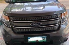 Sell Grey 2013 Ford Explorer Automatic Gasoline at 50000 km 