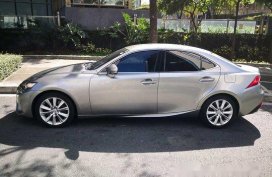 Selling Lexus Is 350 2015 at 20000 km 