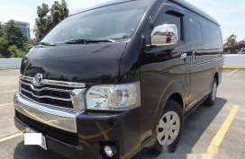 Sell Black 2016 Toyota Hiace at 33000 km 