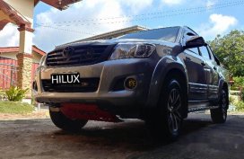 Silver Toyota Hilux 2015 for sale in Lipa 