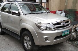 Used 2008 Toyota Fortuner Automatic Diesel for sale in Antipolo 
