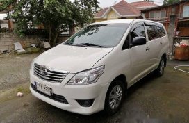 Sell White 2012 Toyota Innova at 70000 km 
