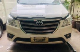 White Toyota Innova 2016 at 50000 km for sale
