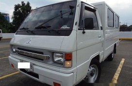 Selling White Mitsubishi L300 2015 Manual Diesel 