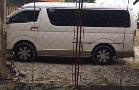 Sell Used 2012 Toyota Hiace Van at 14000 km 