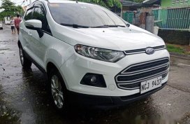 Selling White Ford Ecosport 2016 at 34000 km 