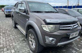 2011 Mitsubishi Strada for sale in Cavite