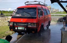 2000 Mitsubishi L300 Manual Diesel for sale 