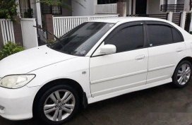 Sell White 2005 Honda Civic at 131000 km