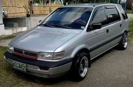 Selling Used Mitsubishi Space Wagon 1992 in Silang