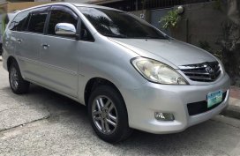 Toyota Innova 2005 Automatic Gasoline for sale 