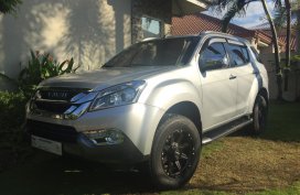 Used 2017 Isuzu Mu-X for sale in Cebu City