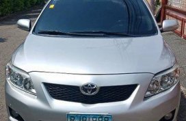 Silver Toyota Corolla Altis 2009 Automatic Gasoline for sale 